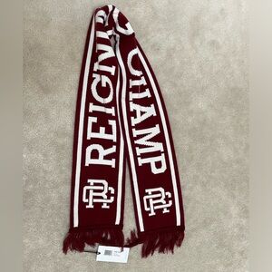 Reigning Champ Stadium Scarf
